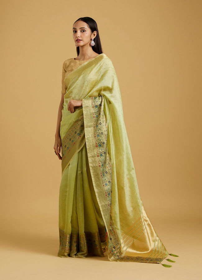 Mohey Women Emerald Glow Chanderi Saree