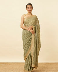 Mohey Women Pistachio Green Diamond Patterned Saree