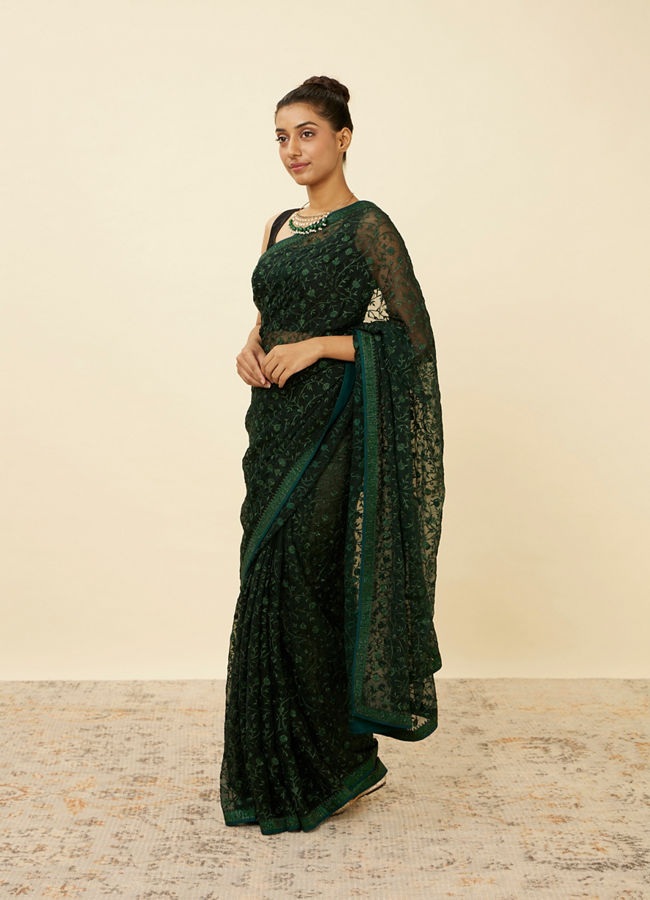 alt message - Mohey Women Bottle Green Patterned Saree with Embellished Borders image number 3