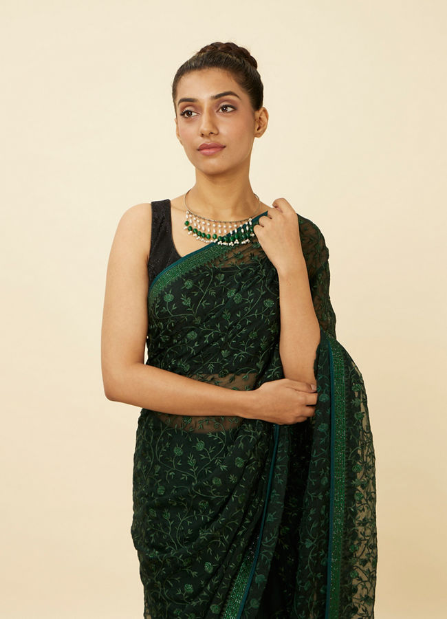 alt message - Mohey Women Bottle Green Patterned Saree with Embellished Borders image number 1