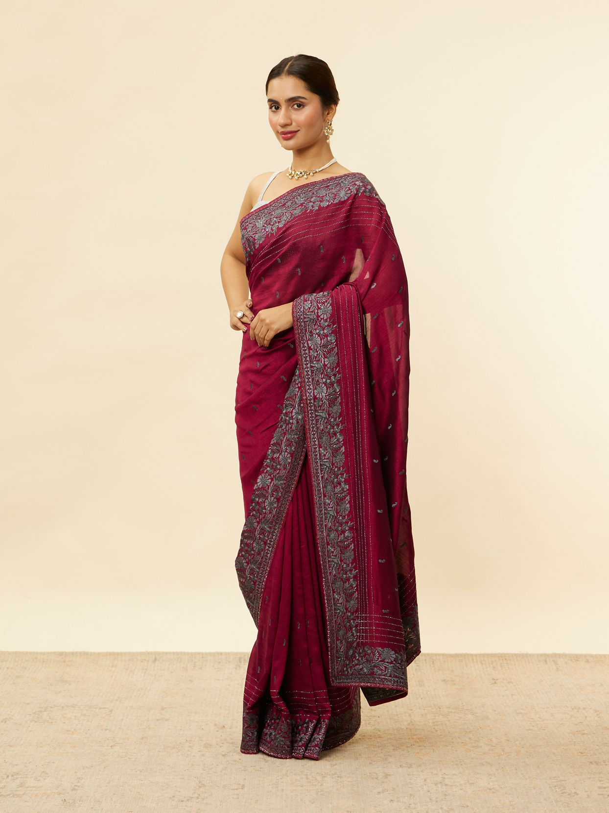 Wine Red Paisley and Floral Patterned Saree image number 3