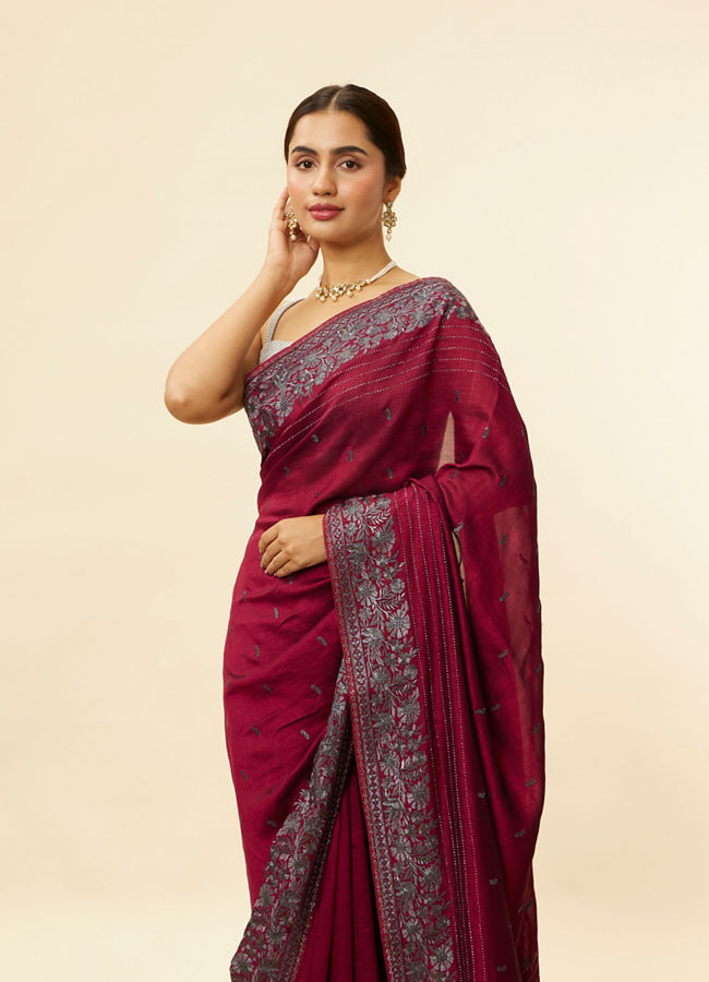 Mohey Women Wine Red Paisley and Floral Patterned Saree