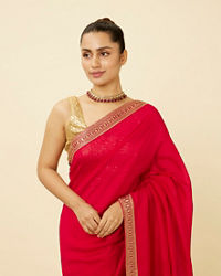 alt message - Mohey Women Fiesta Red Saree with Geometrical Patterned Borders image number 1