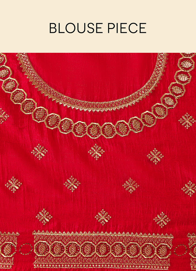 alt message - Mohey Women Fiesta Red Saree with Geometrical Patterned Borders image number 5