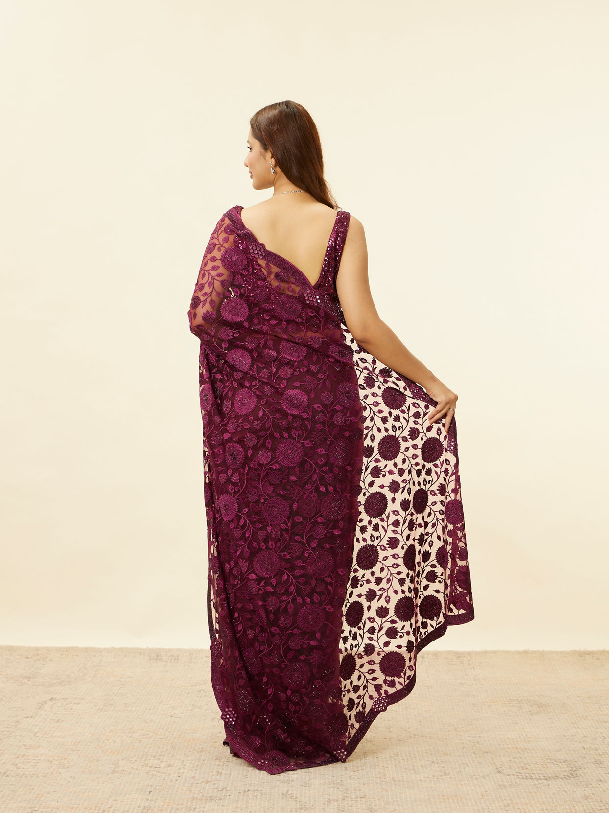 Mohey Women Wine Red Floral Embroidered Saree