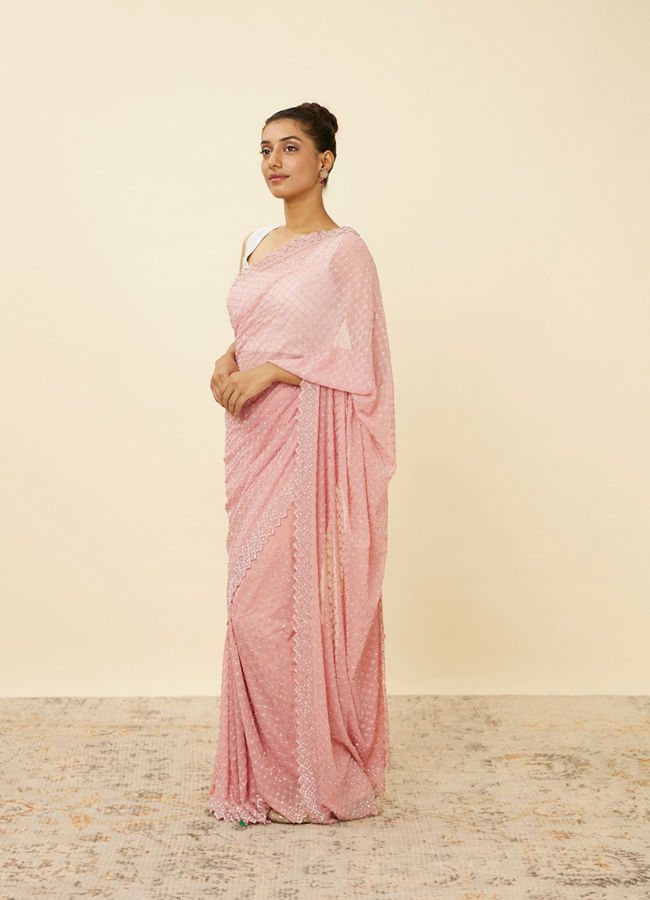 alt message - Mohey Women Rose Shadow Pink Saree with Embroidered Patterns image number 3