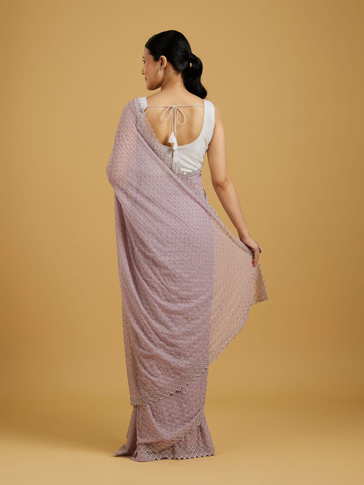 Mohey Women Dazzling Purple Georgette Saree
