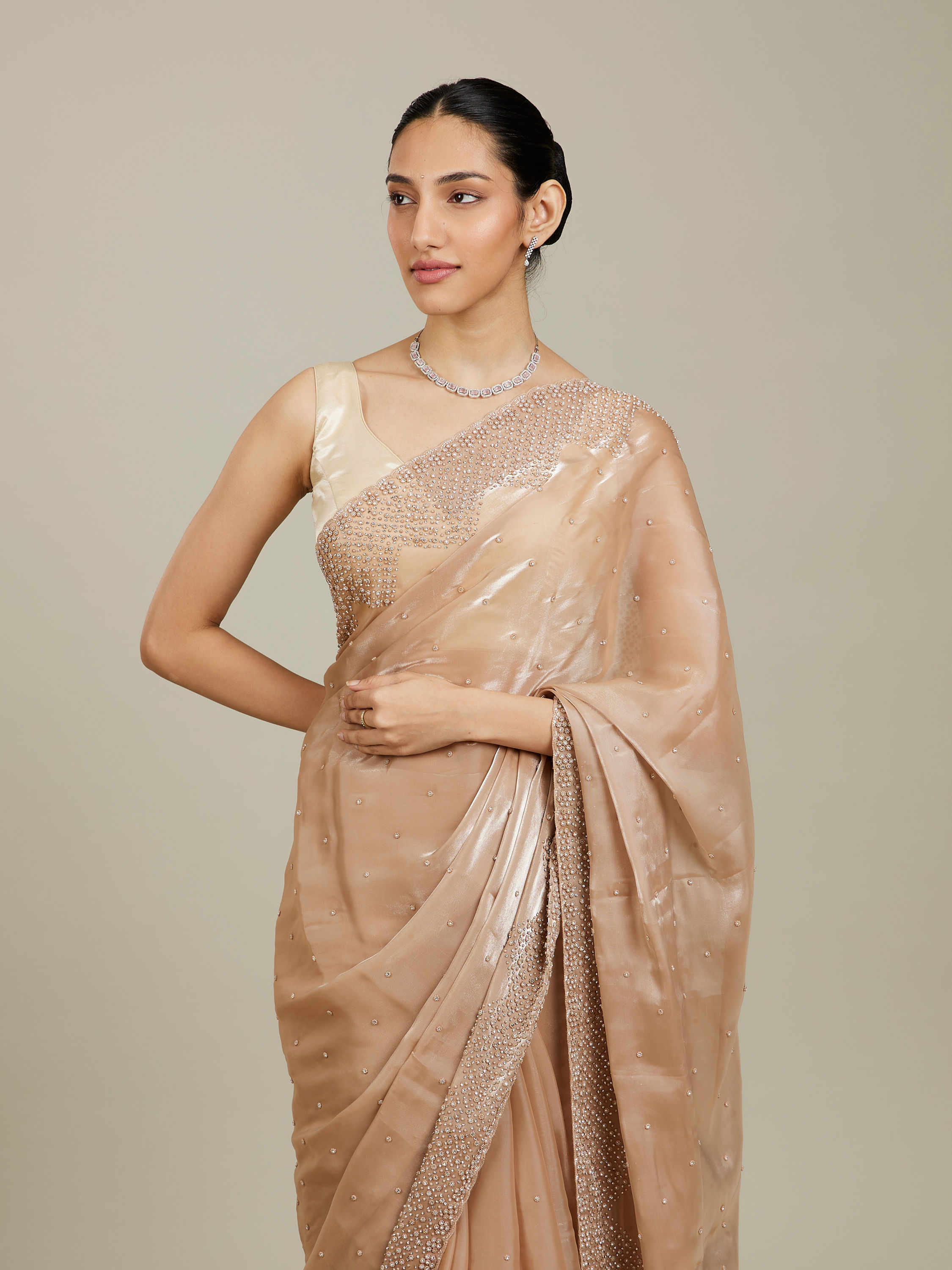 Mohey Women Beige Saree with Mirror Work