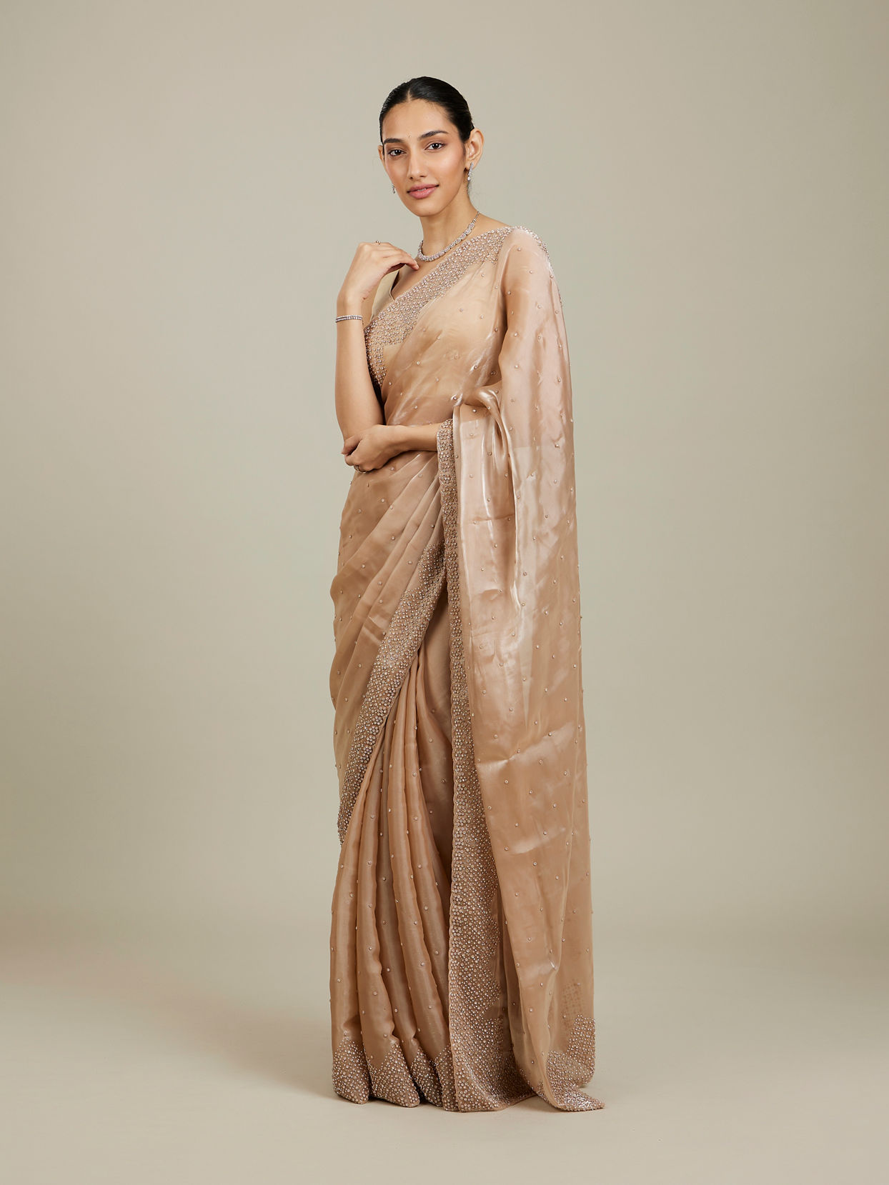 Mohey Women Beige Saree with Mirror Work