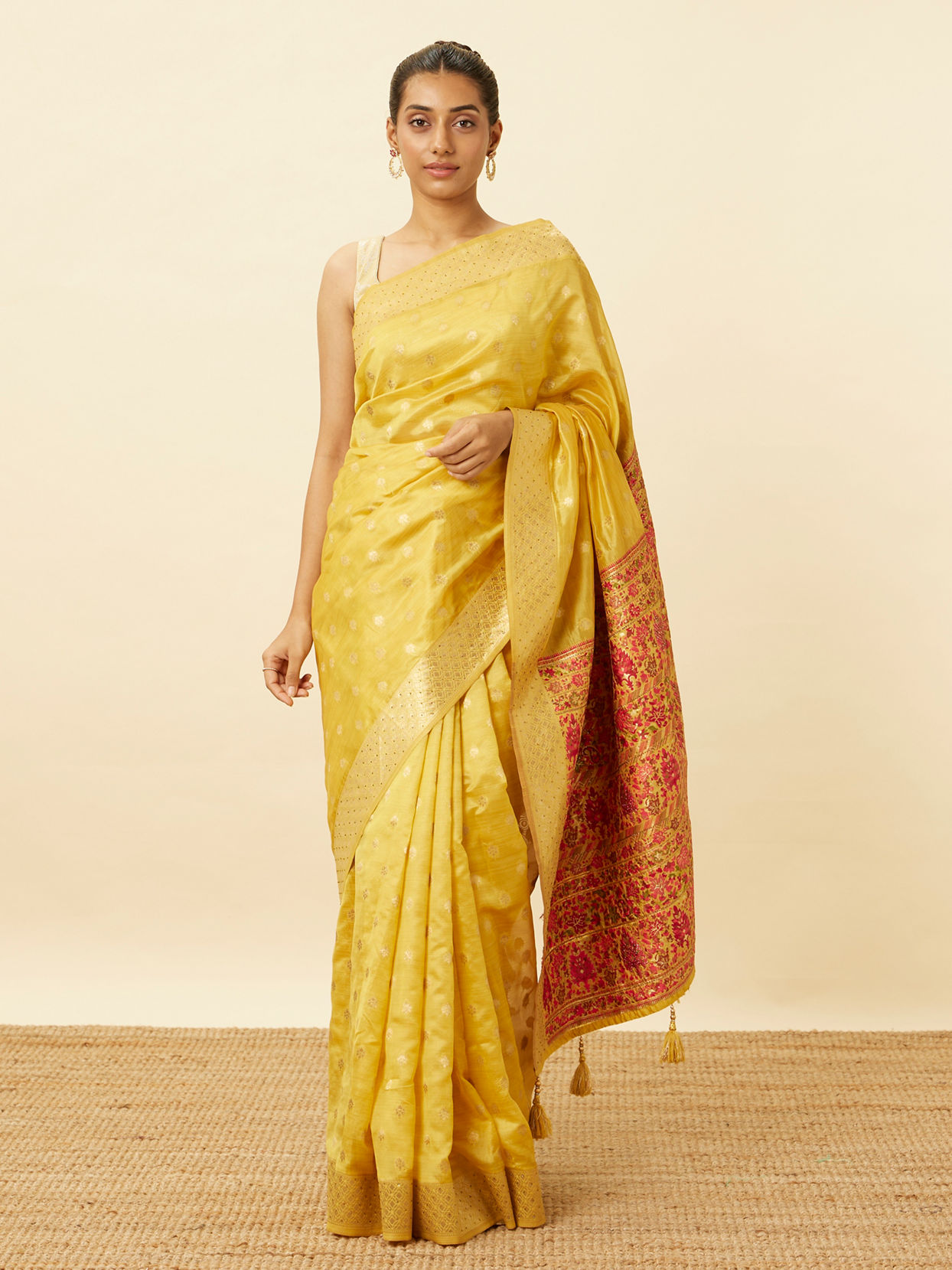 Mustard Yellow Saree with Floral Patterns image number 0