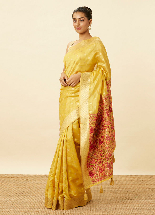 Mustard Yellow Saree with Floral Patterns image number 3