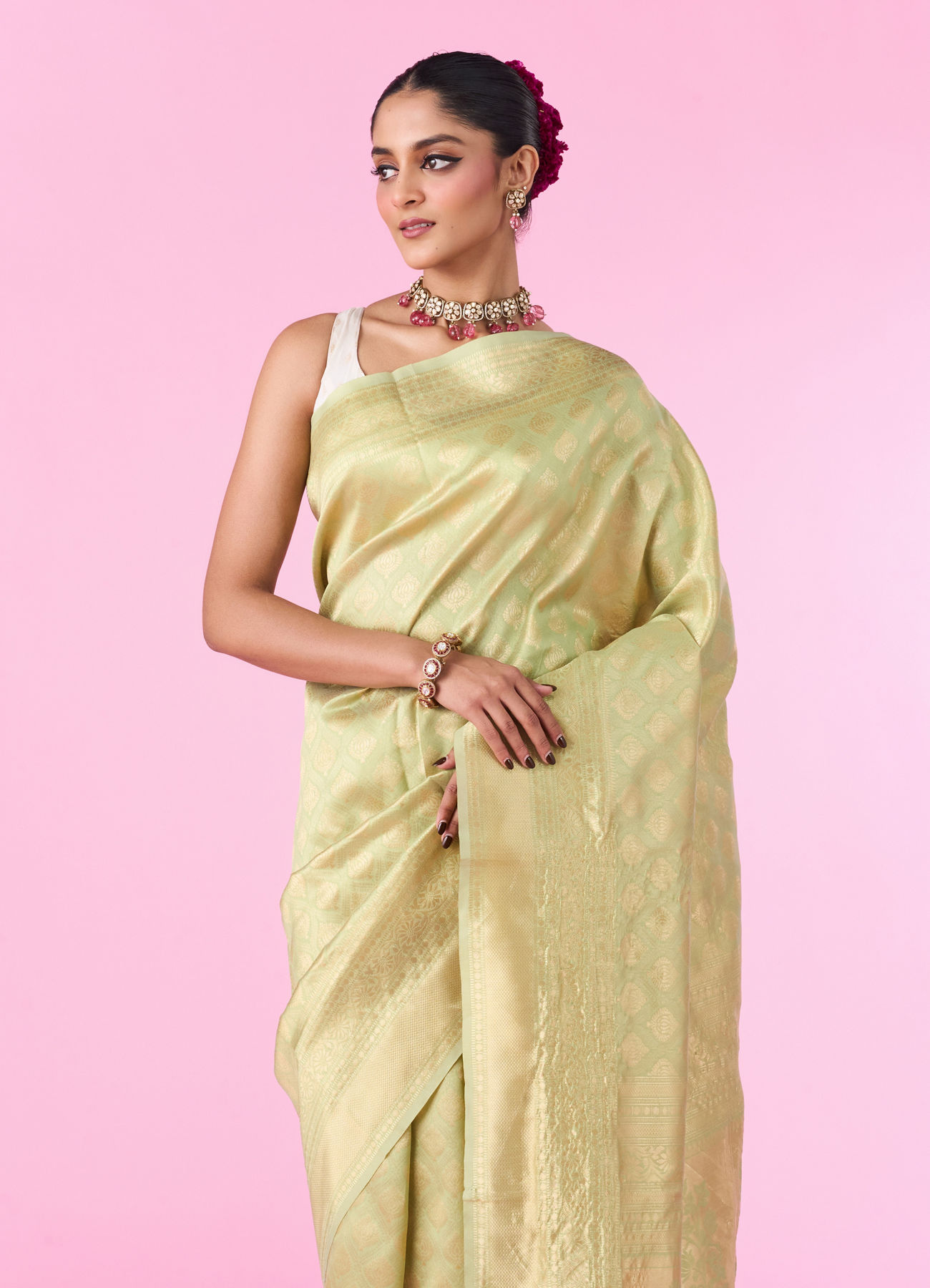 Mohey Women Pista Green Euphoria Saree