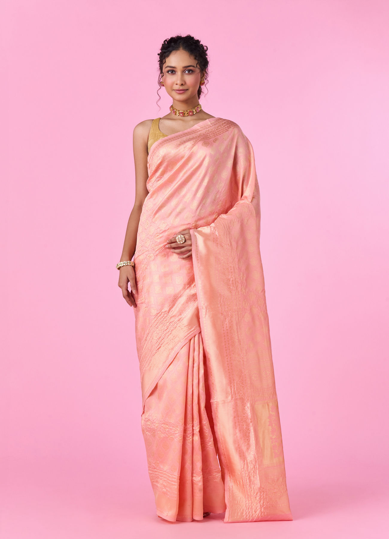 Mohey Women Dainty Pink Delight Saree
