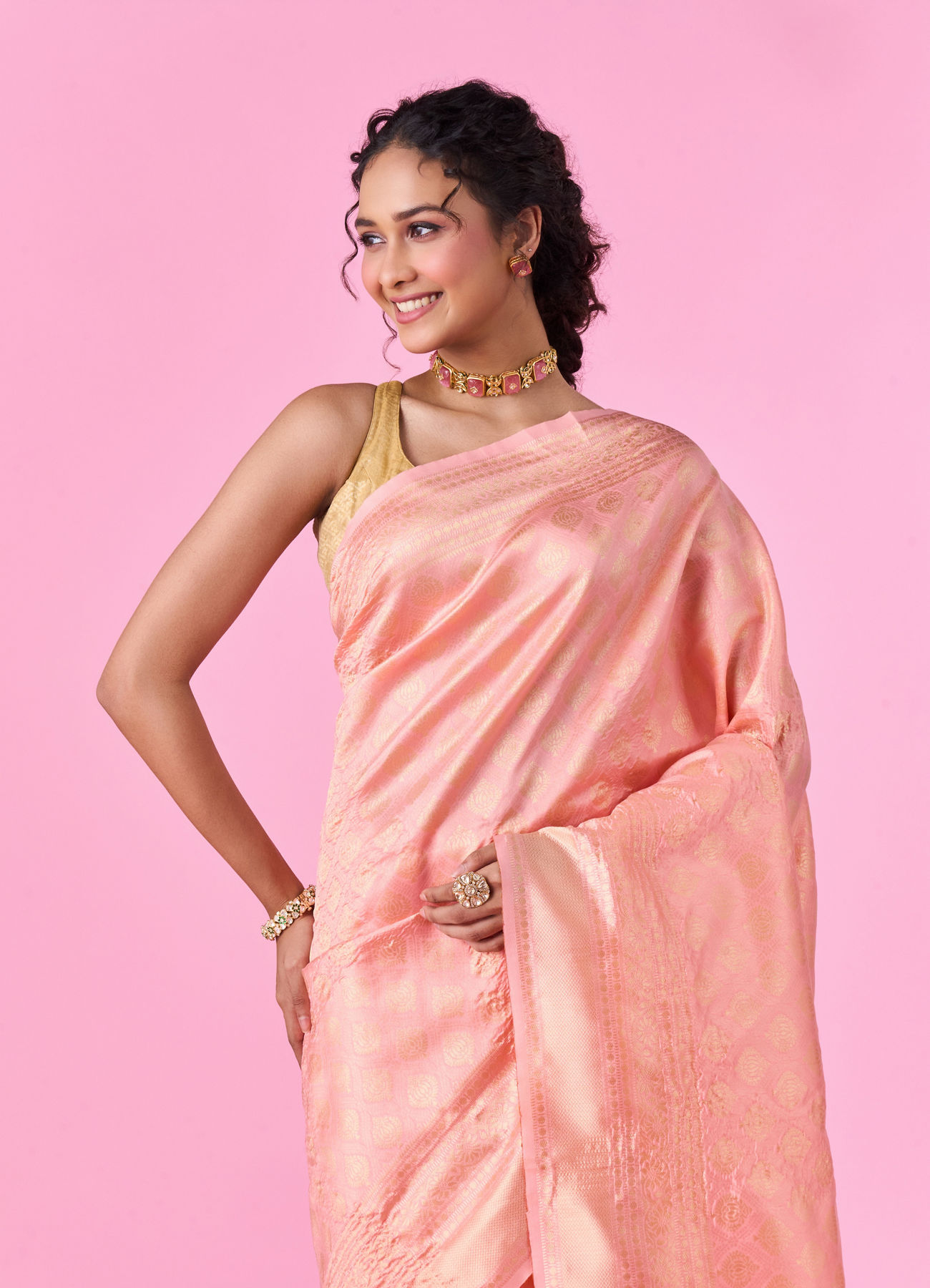 Mohey Women Dainty Pink Delight Saree