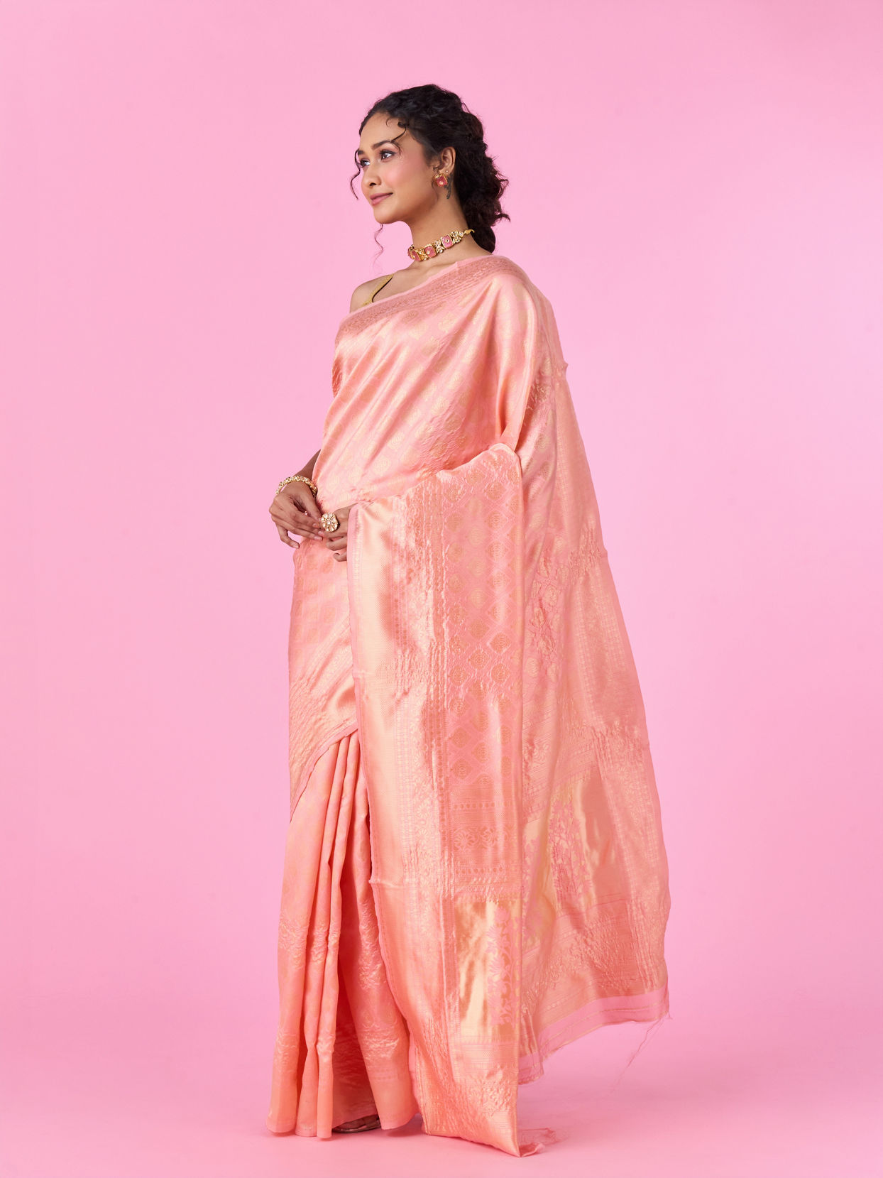 Mohey Women Dainty Pink Delight Saree