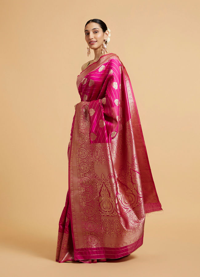 Mohey Women Rani Pink Buta Patterned Saree