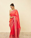 Ruby Pink Saree with Floral Patterns image number 3