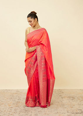 Ruby Pink Saree with Floral Patterns image number 3