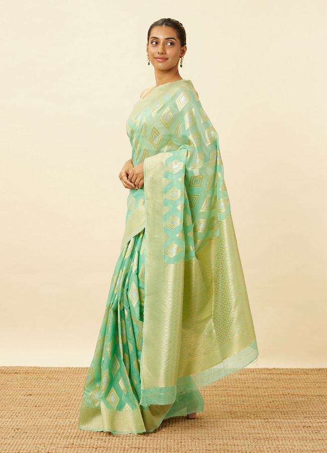 Mint Green Saree with Diamond Patterns image number 3
