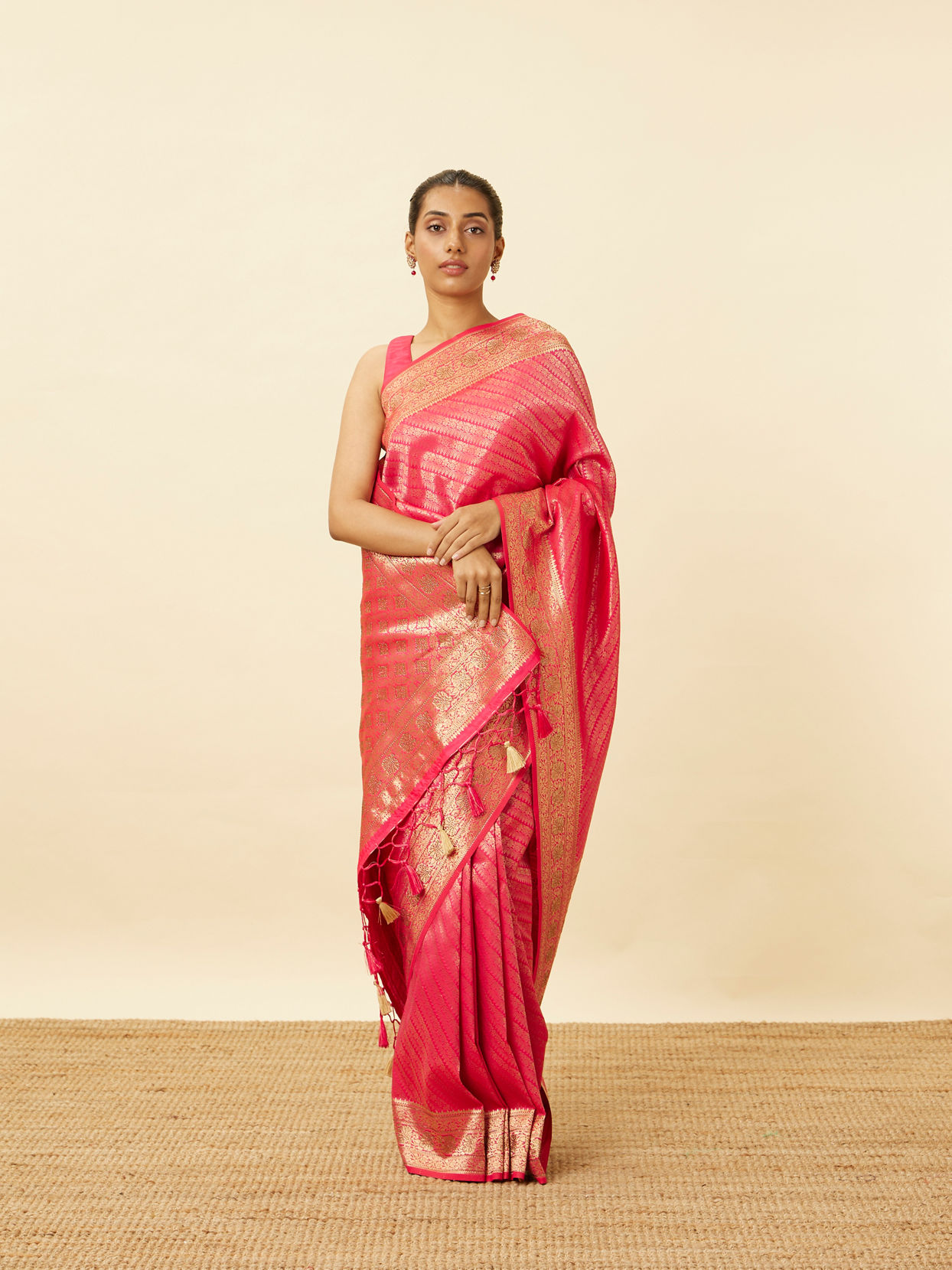 Fuchsia Pink Floral Patterned Saree image number 0