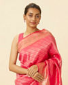 alt message - Mohey Women Fuchsia Pink Floral Patterned Saree image number 1