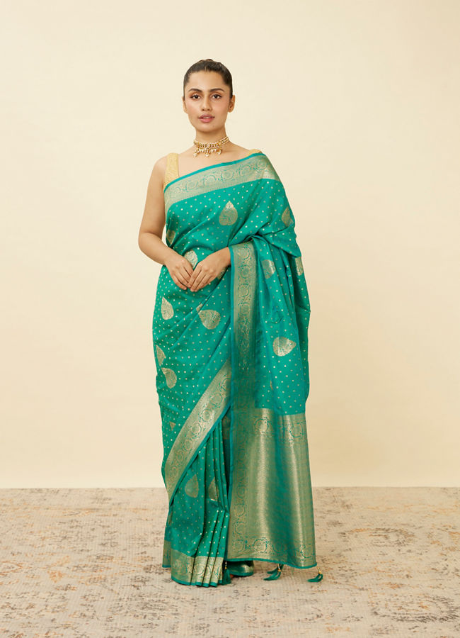 alt message - Mohey Women Turquoise Green Saree with Peacock Patterns image number 0