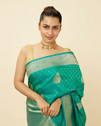 Mohey Women Turquoise Green Saree with Peacock Patterns