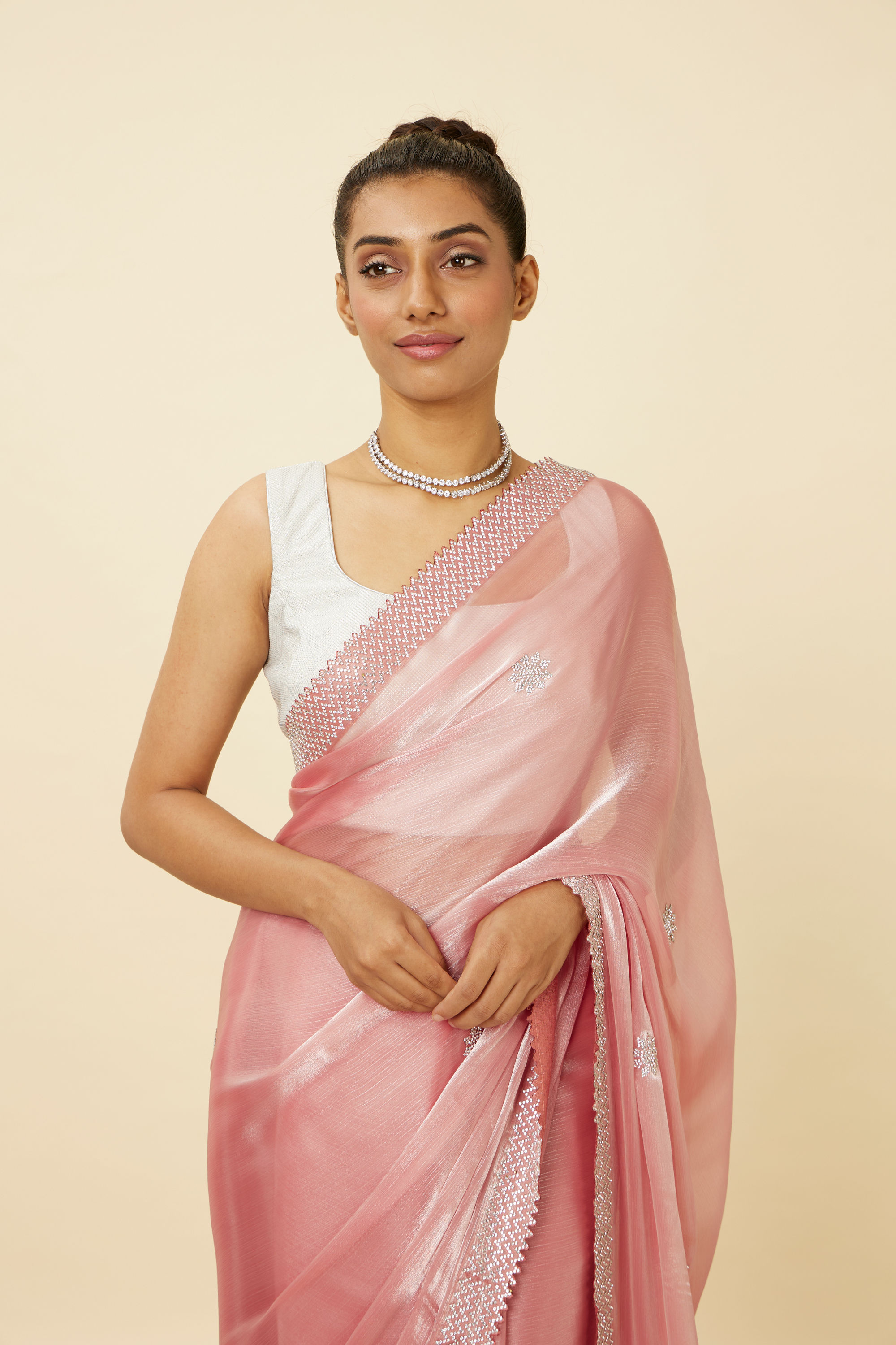 Mohey Women Quartz Pink Chiffon Saree with Chevron Patterned Borders