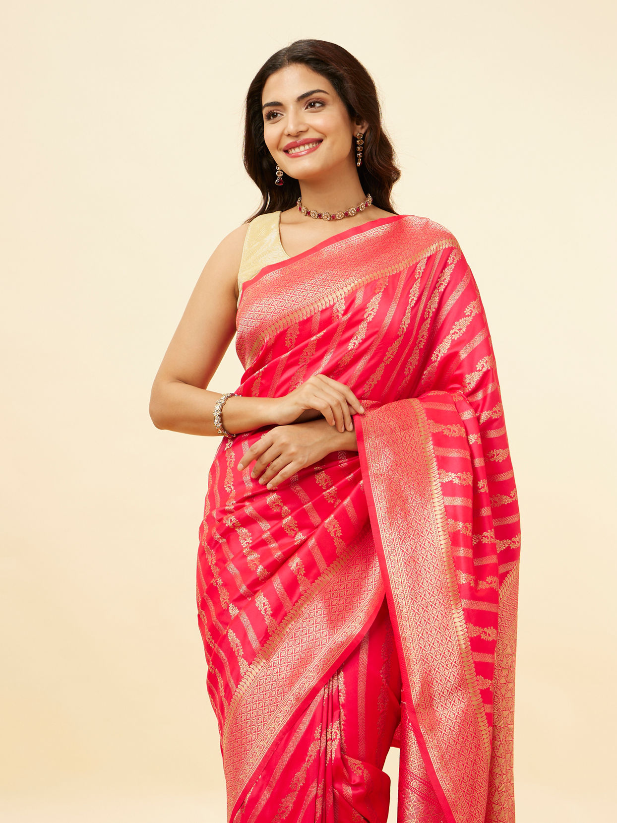 Mohey Women Hot Pink Zari Work Saree