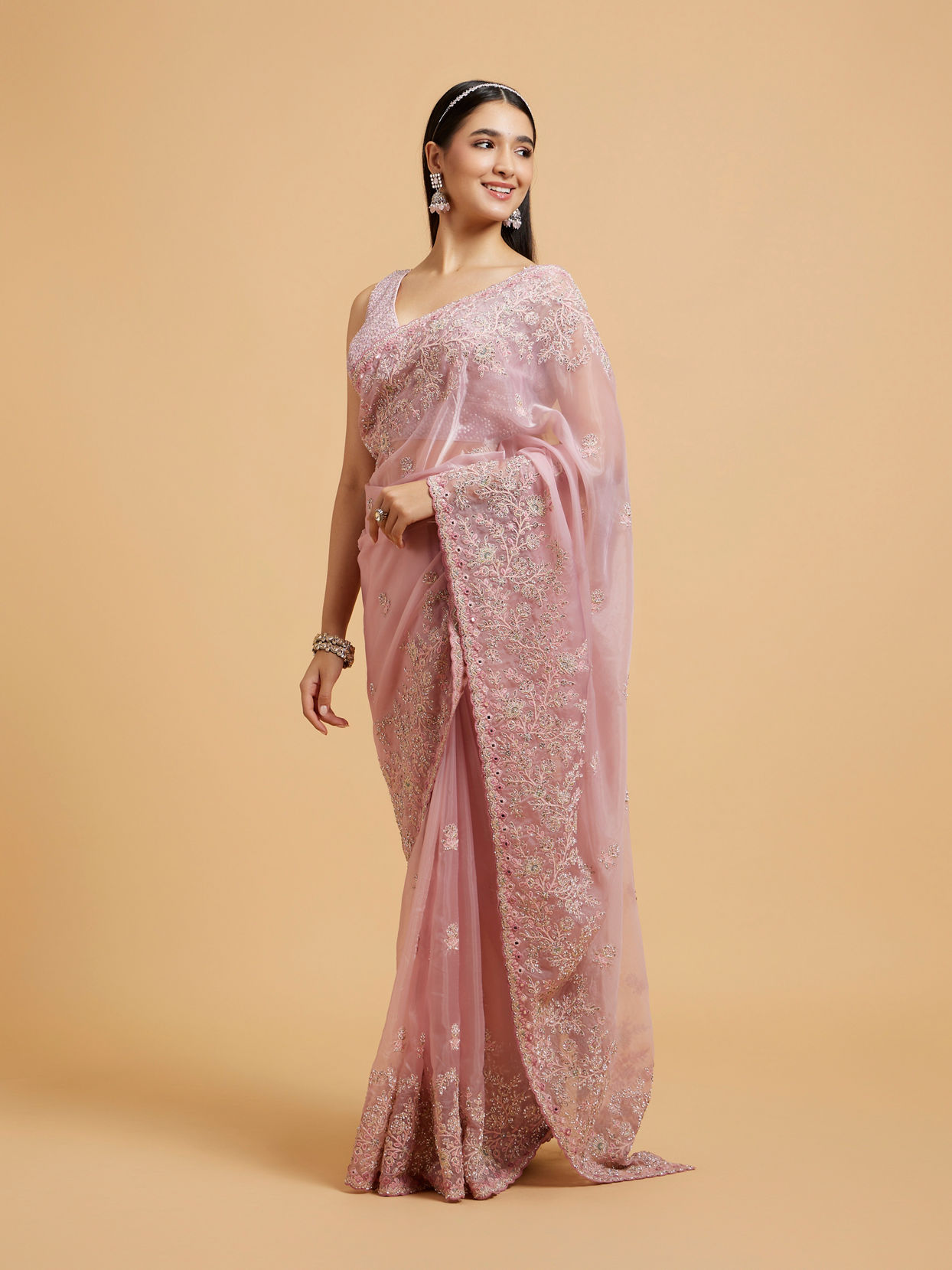 alt message - Mohey Women Baby Pink Buta Embroidered Saree with Mirror & Sequin Work image number 2