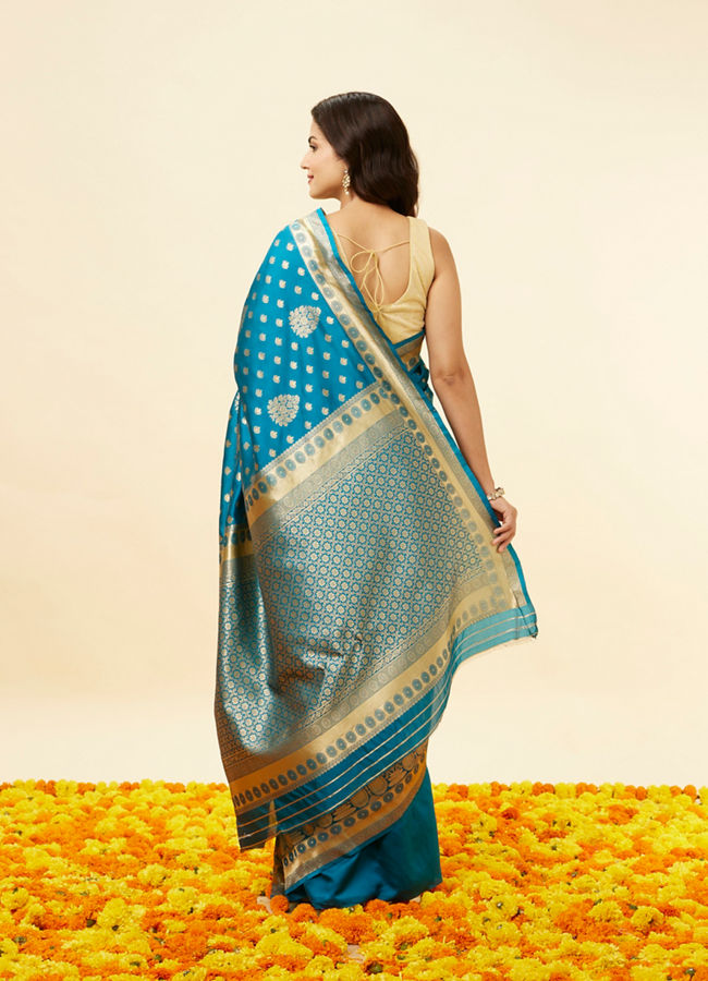 Royal Blue Paisley Bordered Saree image number 2