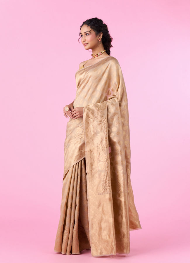 Mohey Women Elegant Beige Gifting Saree