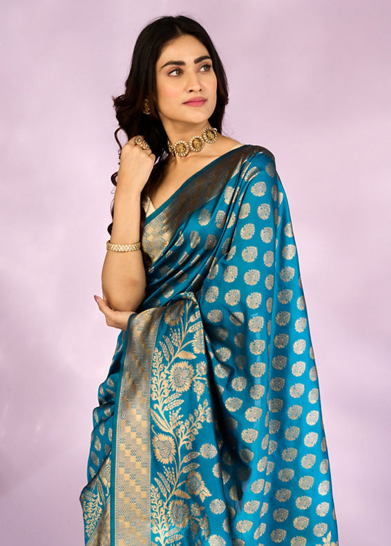 Mohey Women Elegant Cerulean Blue Tradition Saree