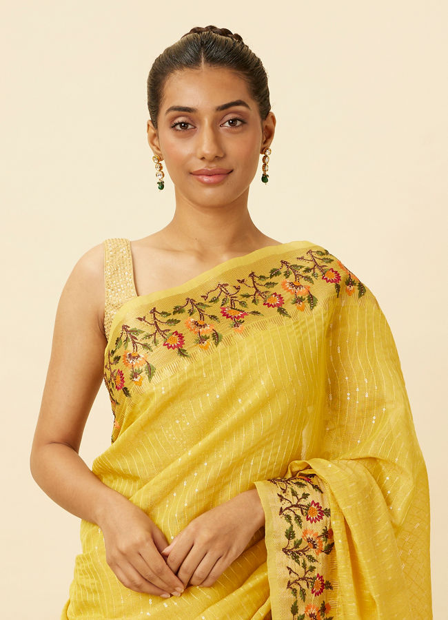 alt message - Mohey Women Primrose Yellow Saree with Botanical Patterns image number 1