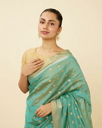 Mohey Women Ocean Green Shimmery Patterned Saree