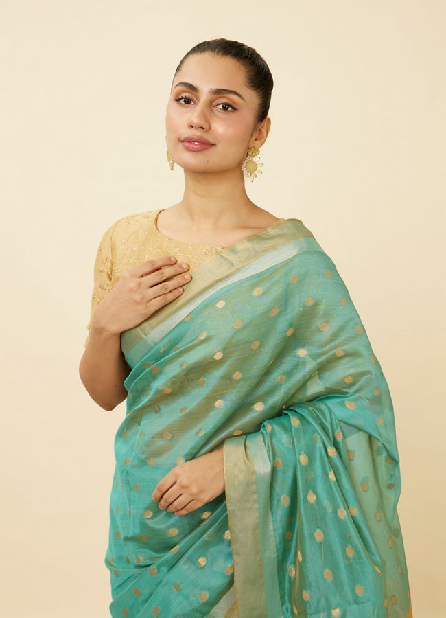 Mohey Women Ocean Green Shimmery Patterned Saree