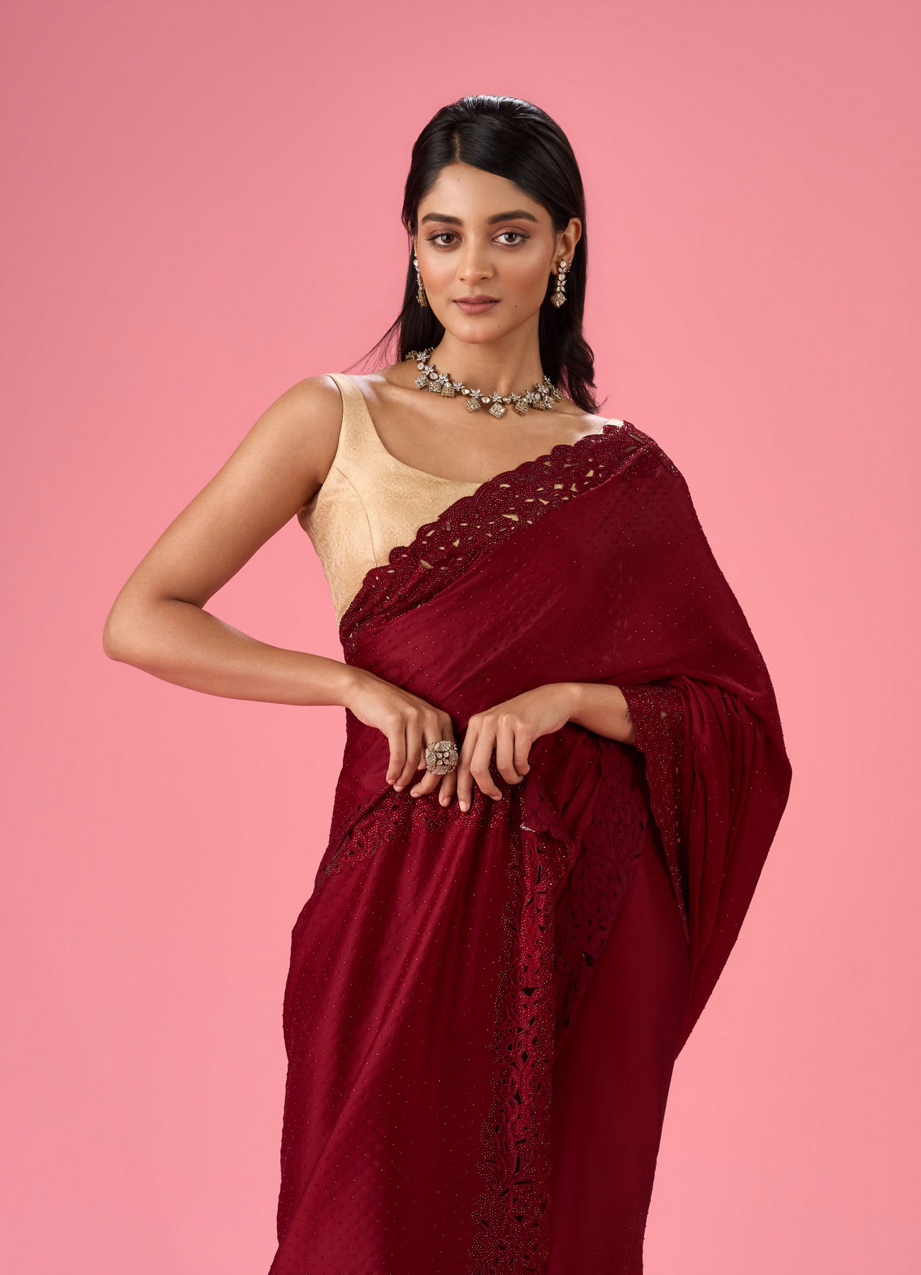 Mohey Women Maroon Splendor Satin Saree