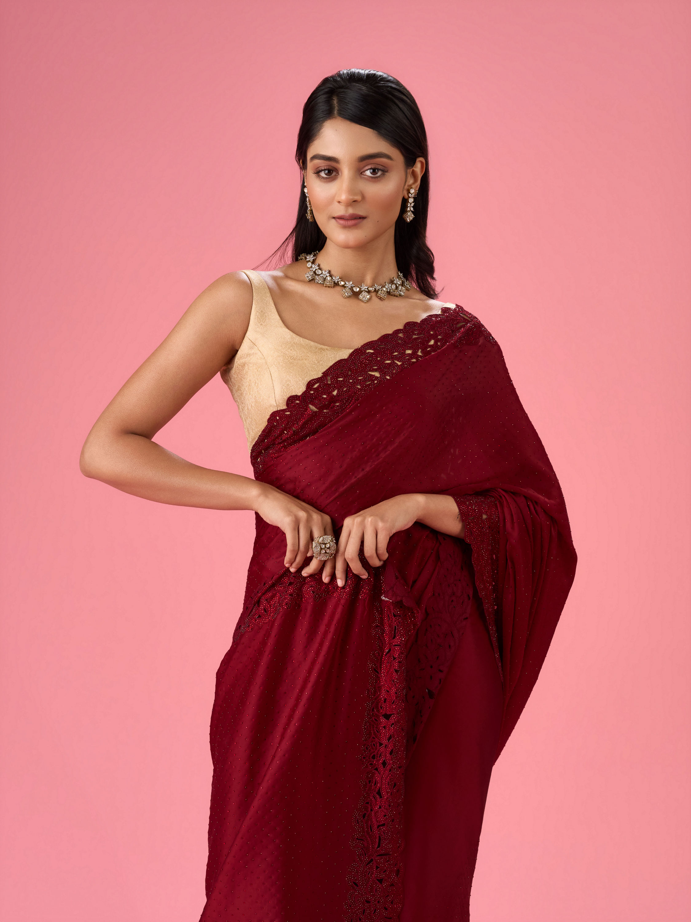 Mohey Women Maroon Splendor Satin Saree