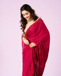 Mohey Women Pink Satin Majesty Saree