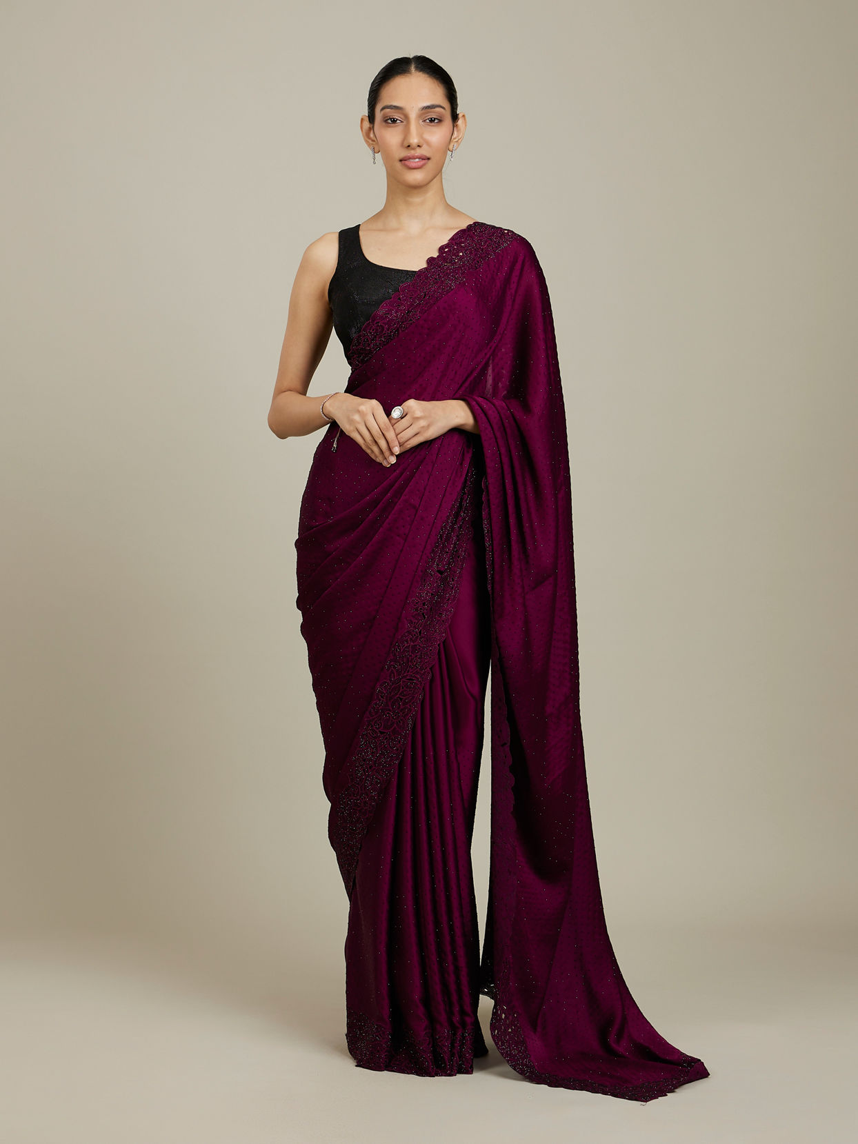 Mohey Women Raspberry Wine Floral Patterned Stone Work Saree image number 0