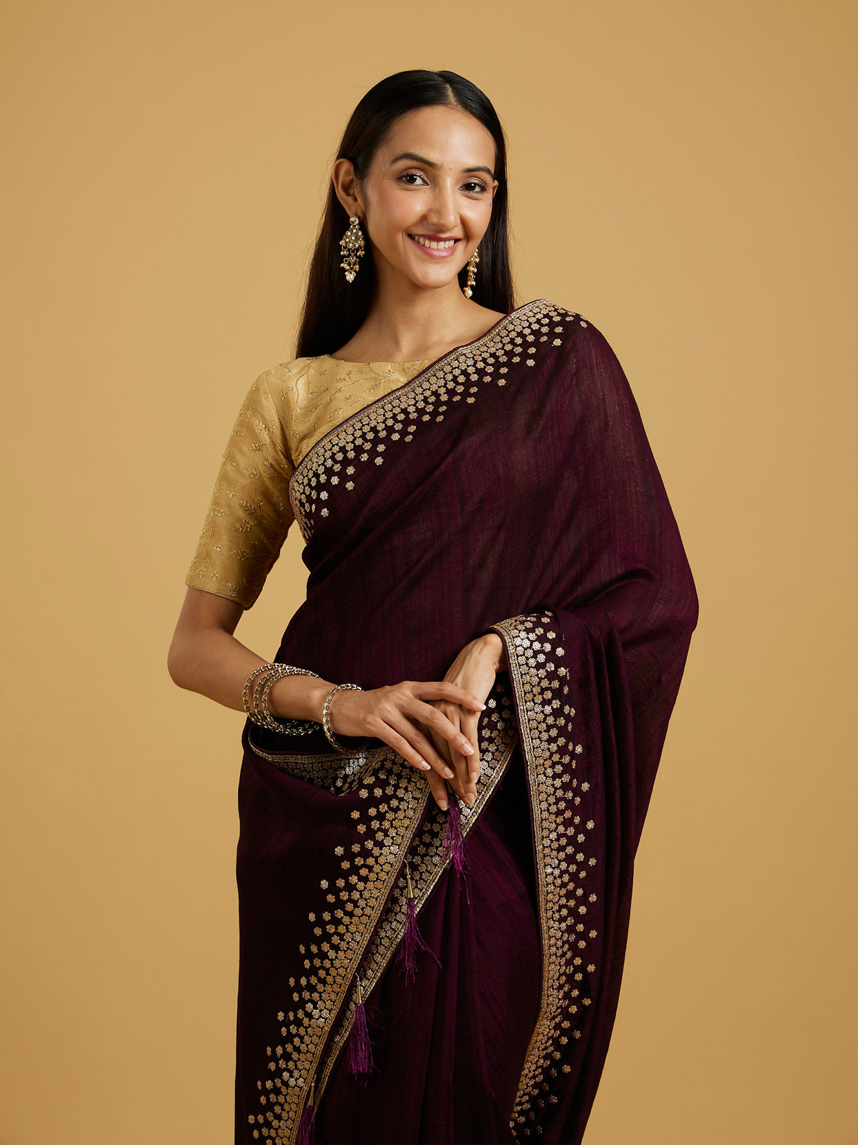Mohey Women Wine Elegance Saree