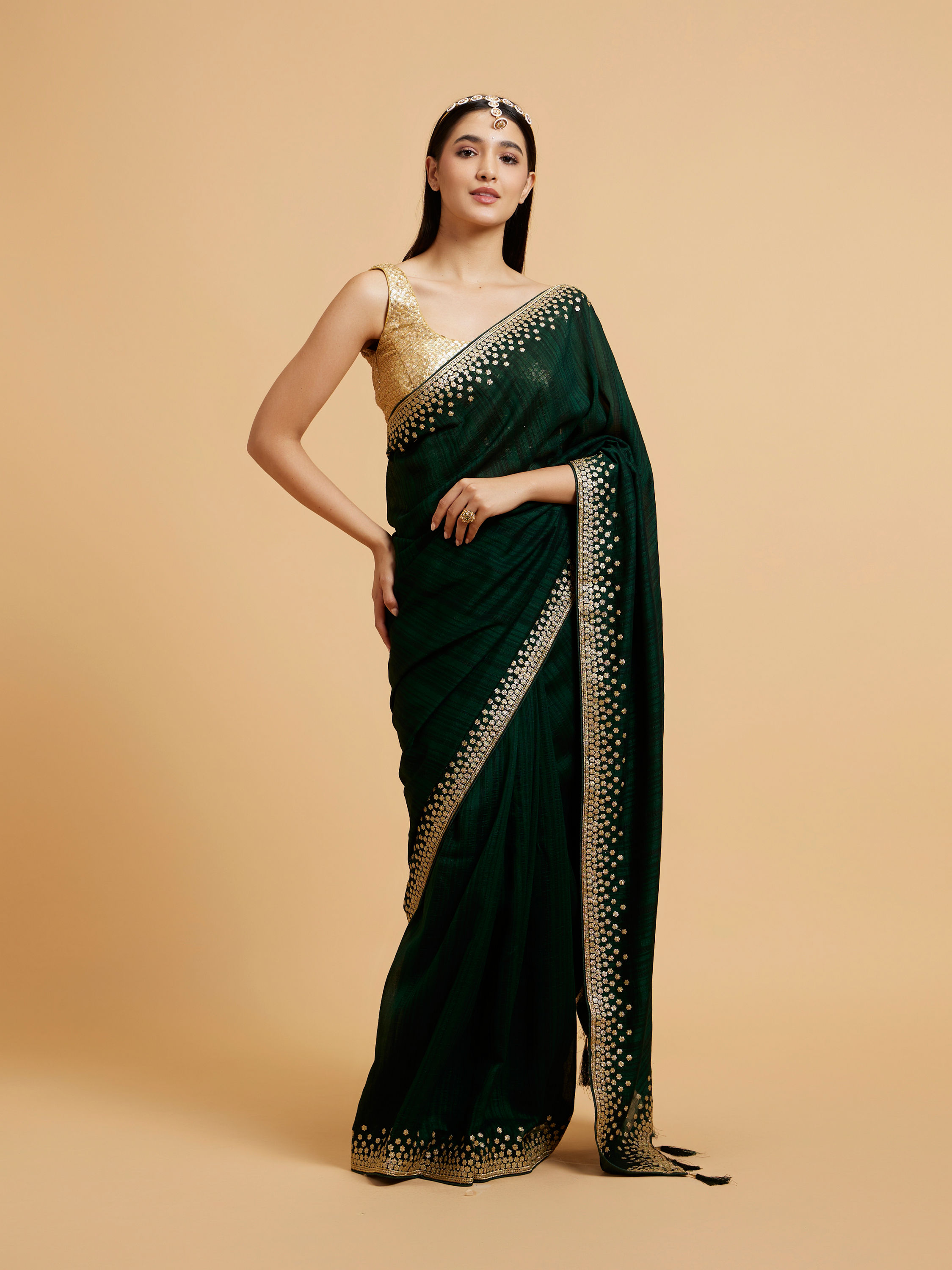 Mohey Women Sublime Green Elegance Saree