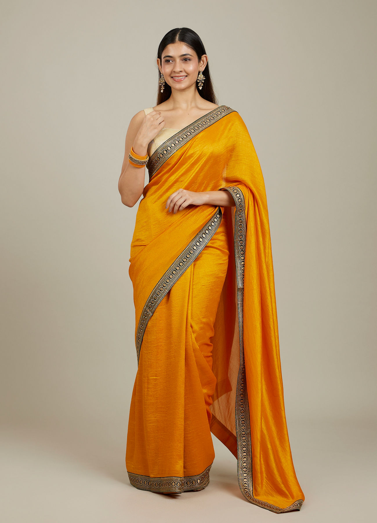 Mohey Women Mustard Yellow Beauty Saree