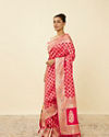 Mohey Women Ruby Pink Paisley Patterned Saree