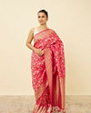 alt message - Mohey Women Ruby Pink Bel Buti Patterned Saree image number 0