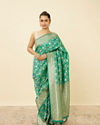 alt message - Mohey Women Emerald Green Bel Buti Patterned Saree image number 0