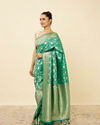 alt message - Mohey Women Emerald Green Bel Buti Patterned Saree image number 3