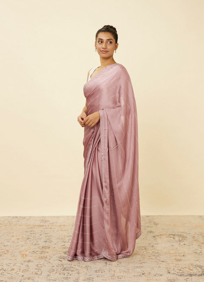 alt message - Mohey Women Lilac Sequined Saree image number 3