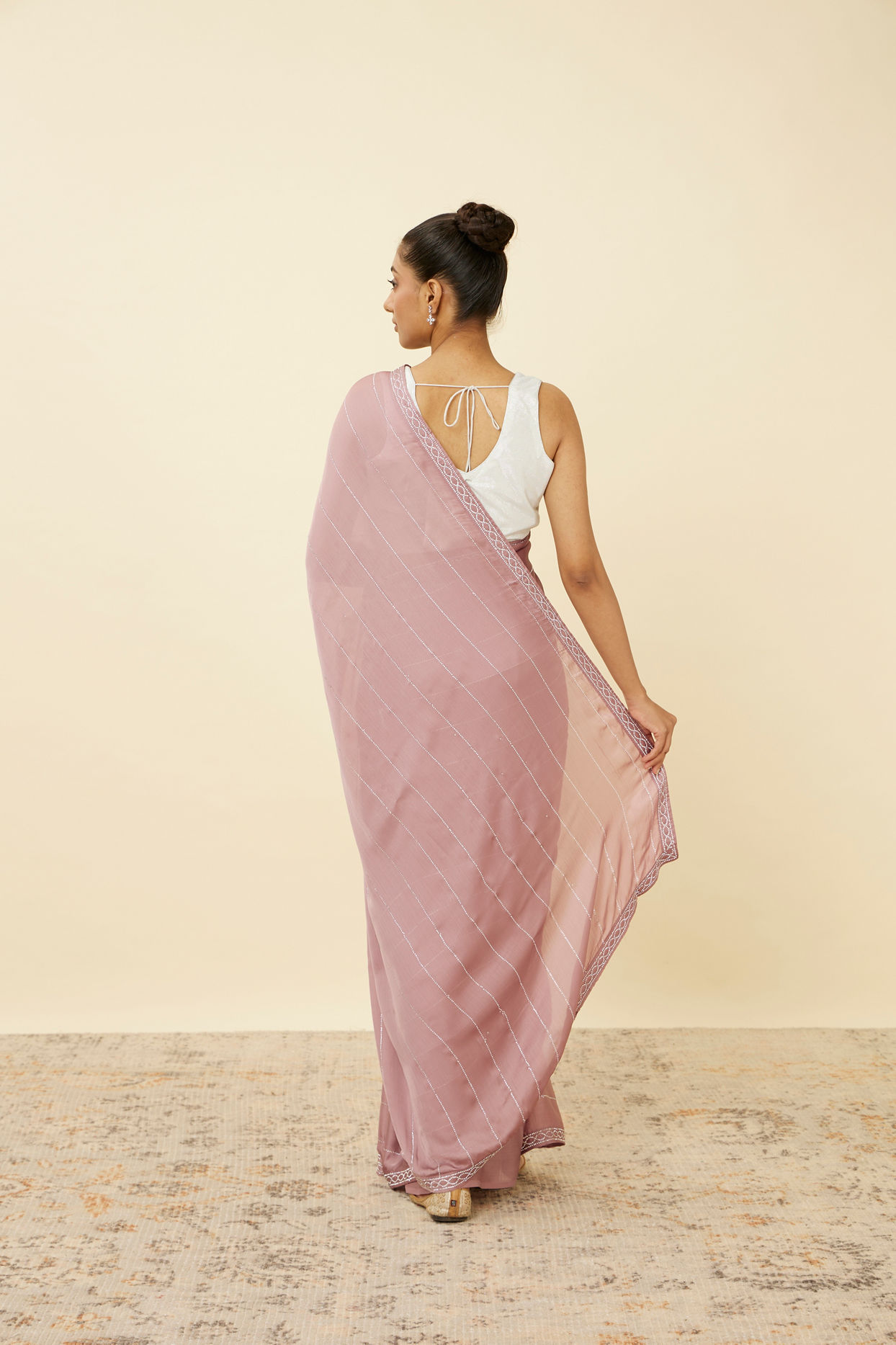 Lilac Sequined Saree image number 2