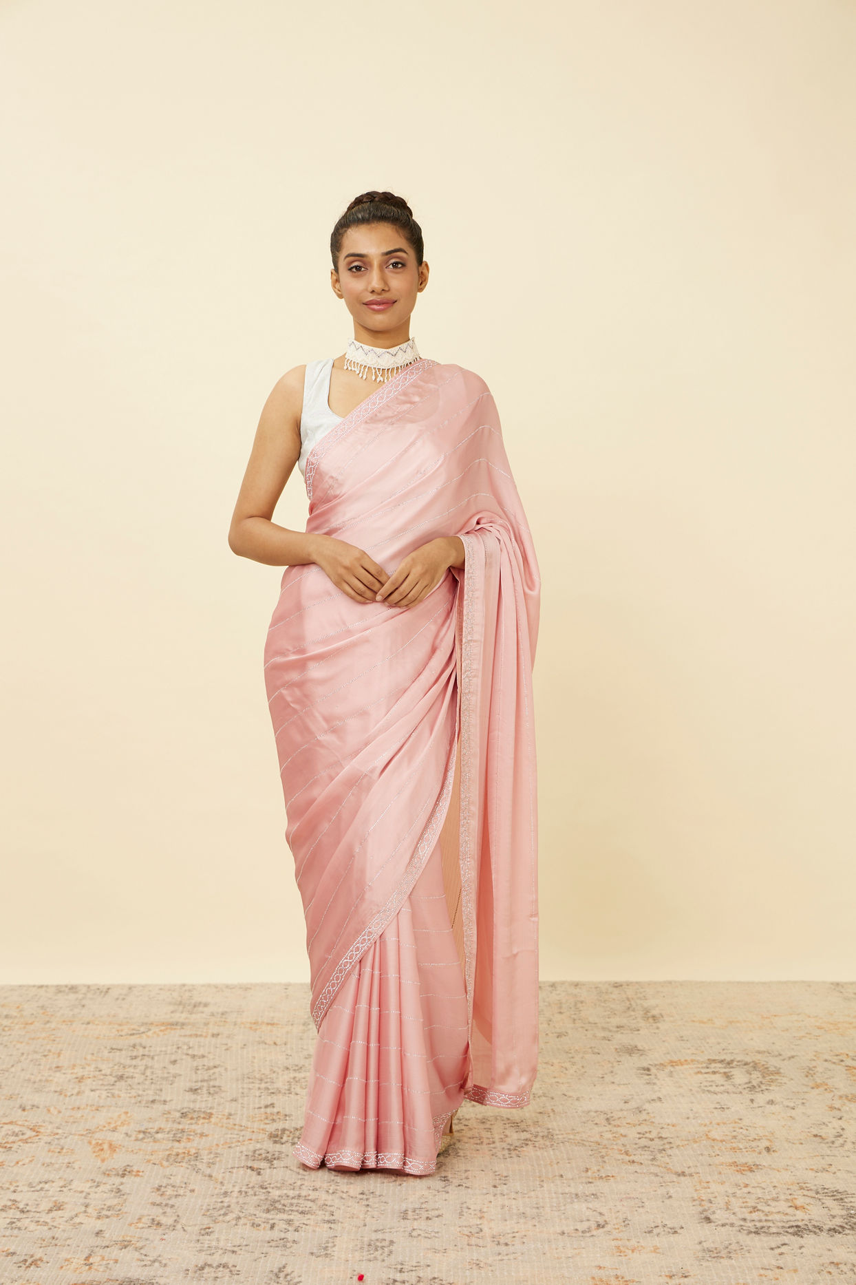 alt message - Mohey Women Fairy Tale Pink Sequined Saree image number 0